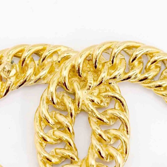 CHANEL CC Logo Round Link Rope Brooch Gold Tone 1107 Pin Auth - Picture 10 of 12